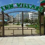 Two-bed Flat In Sunny With Pool View 써니비치