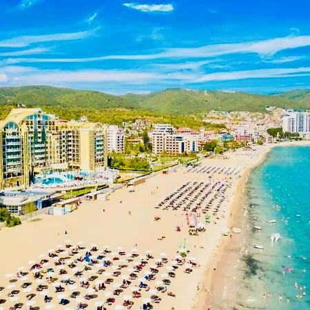 Appartamento Two-bed Flat In Sunny With Pool View Sunny Beach