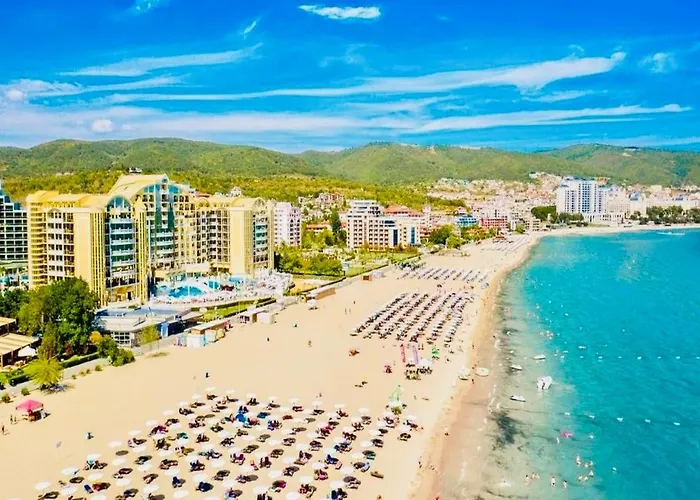 Appartement Two-bed Flat In Sunny With Pool View Sunny Beach